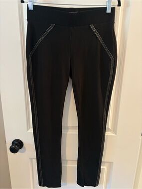 one 5 one Black Ponte Jeggings with Contrast chain Stitch